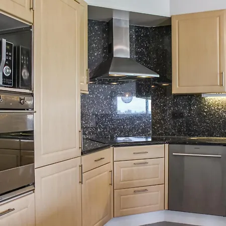 Holiday home Cozy In With Kitchen *